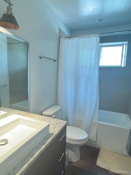 Furnished interior view inside a new home in , Crestone (Image 4). Furnished interior view inside a new home in , Crestone (Image 4).