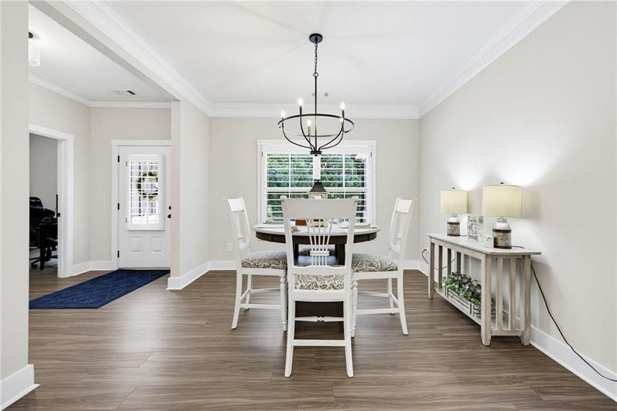 Furnished interior view inside a new home in , Dallas (Image 30).
