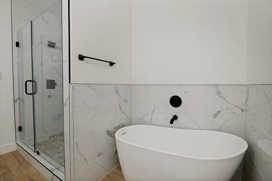 Furnished interior view inside a new home in , Seagoville (Image 8).