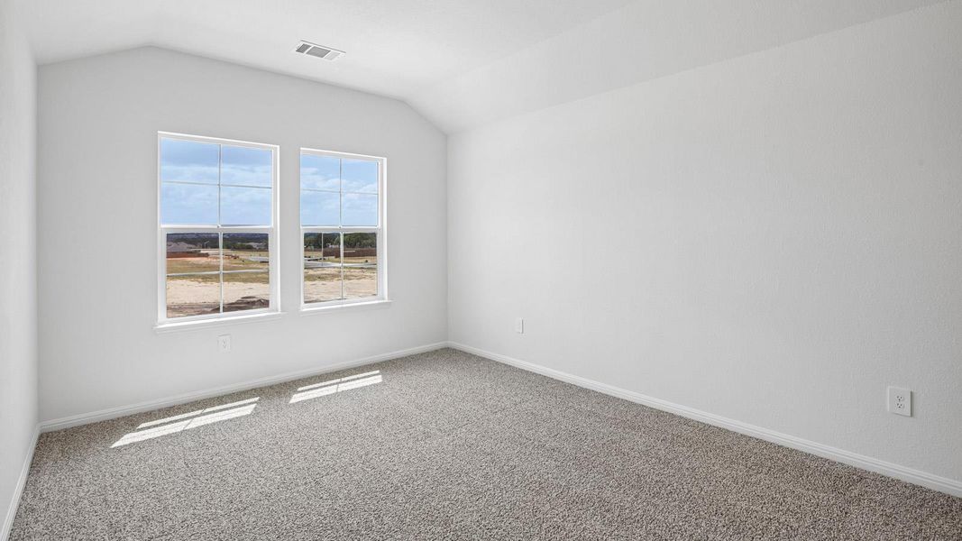 Spacious, unfurnished interior of a new home in Bar W Ranch, Leander (Image 26).