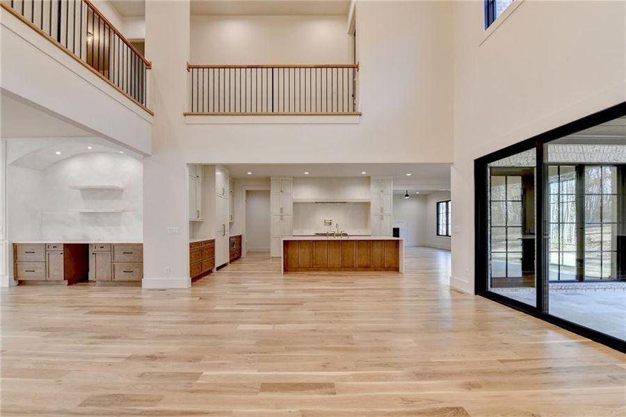Spacious, unfurnished interior of a new home in , Alpharetta (Image 55). Spacious, unfurnished interior of a new home in , Alpharetta (Image 55).