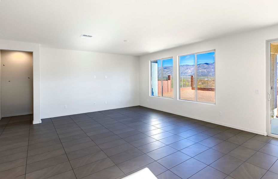 Representative unfurnished interior of a home built from the Potenza by Pulte Homes in El Cidro, Goodyear (Image 16). Representative unfurnished interior of a home built from the Potenza by Pulte Homes in El Cidro, Goodyear (Image 16).