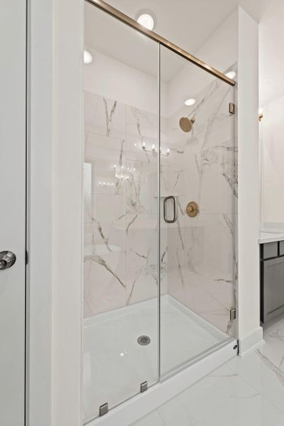 Representative image. Features, specifications, selections and colors may vary. Representative image. Features, specifications, selections and colors may vary.