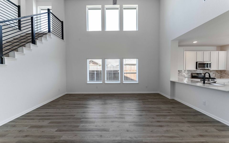 Spacious, unfurnished interior of a new home in Travis Ranch, Forney (Image 21). Spacious, unfurnished interior of a new home in Travis Ranch, Forney (Image 21).
