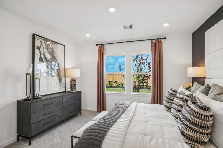 Representative furnished interior of a home built from the Charlton by Taylor Morrison in Mason Woods, Cypress (Image 38).