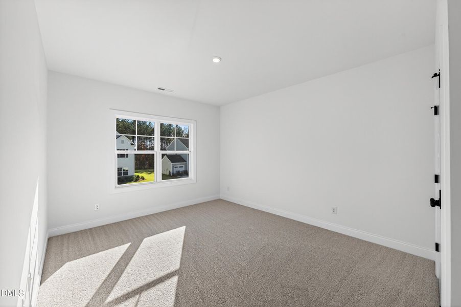 23 -122 w fountainhead lane, interior