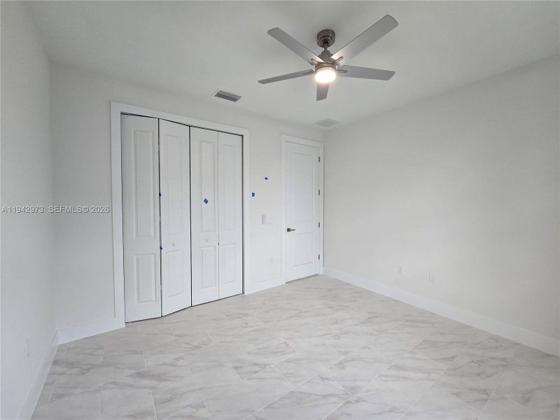 Spacious, unfurnished interior of a new home in , Lehigh Acres (Image 22).