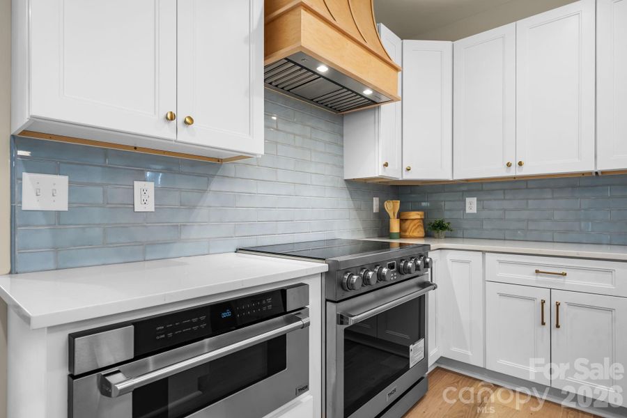 Furnished interior view inside a new home in , Lincolnton (Image 38).
