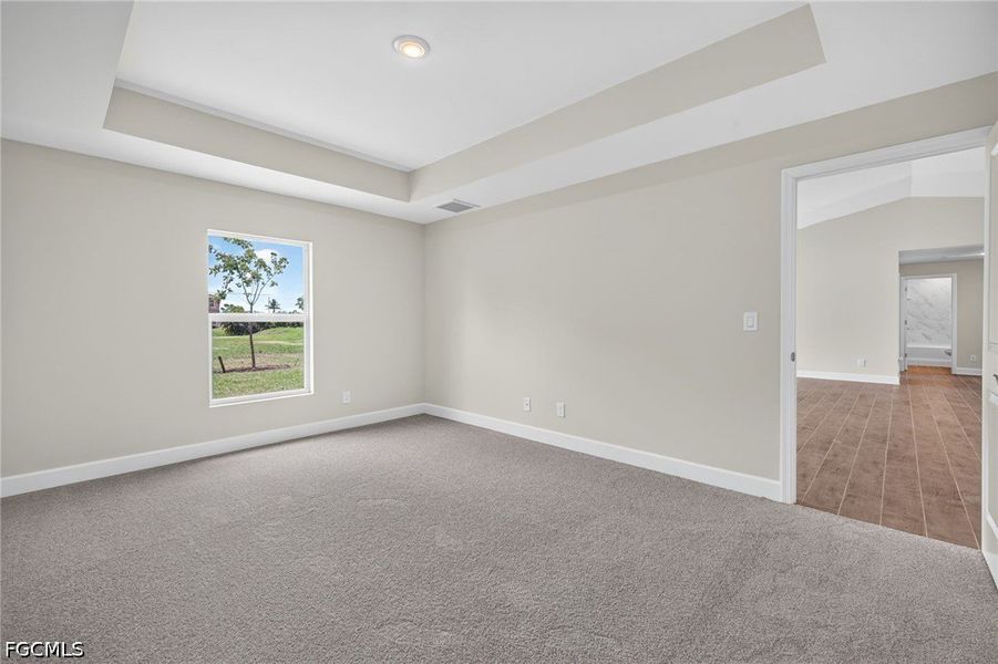 Spacious, unfurnished interior of a new home in Cape Coral, Cape Coral (Image 21). Spacious, unfurnished interior of a new home in Cape Coral, Cape Coral (Image 21).