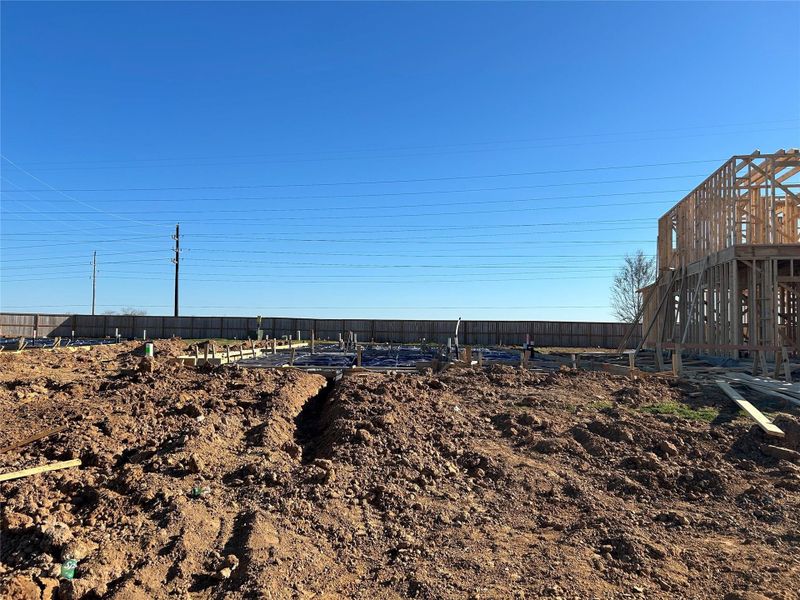 Image 27 of a home in Paloma at Sanford Farms.