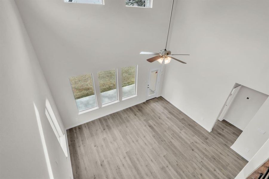 Spacious, unfurnished interior of a new home in The Landing at Hidden Lakes, McKinney (Image 34).