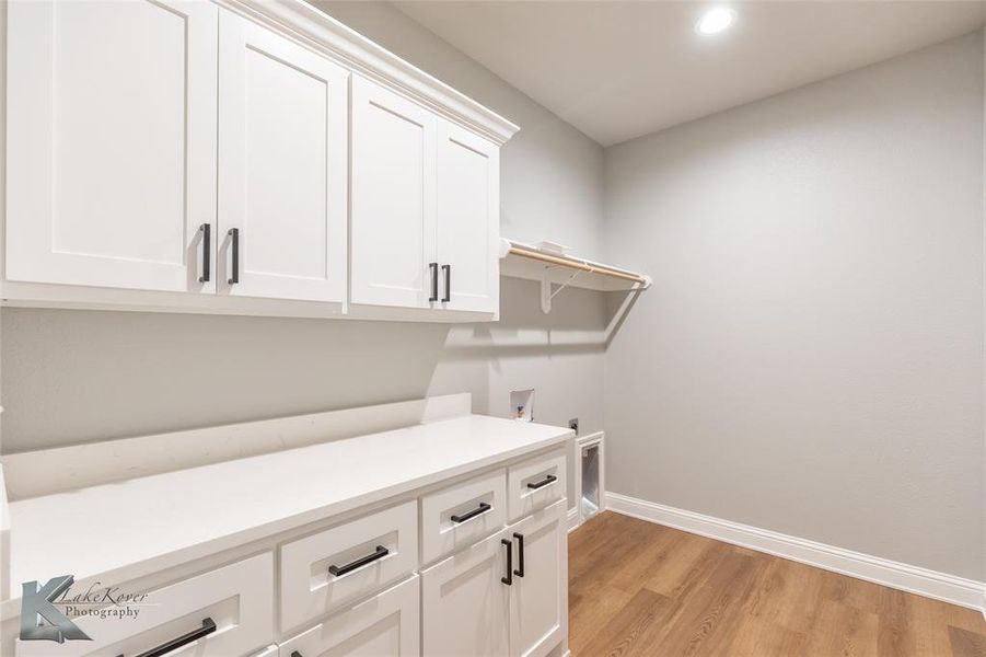 Furnished interior view inside a new home in , Abilene (Image 5).