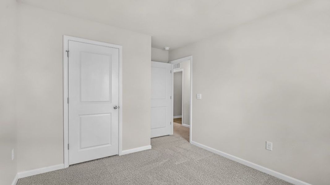 Spacious, unfurnished interior of a new home in Fiddlers Landing, Winston-Salem (Image 26).
