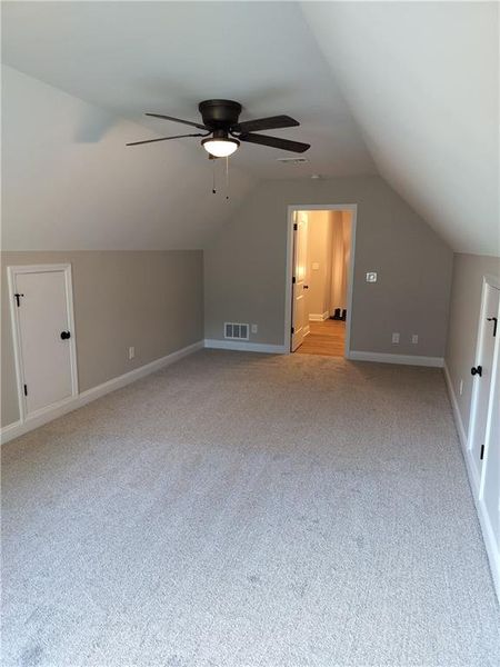 Spacious, unfurnished interior of a new home in , Franklin Springs (Image 23).