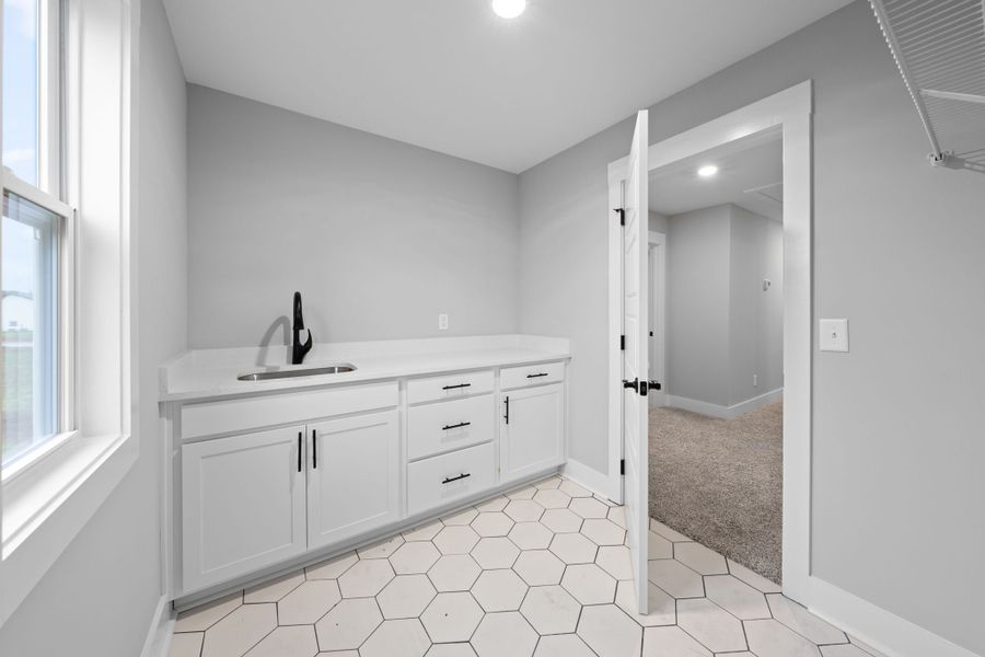 Representative furnished interior of a home built from the Brayden by Rockwood Homes in Park at Oliver Farm, Clarksville (Image 10).