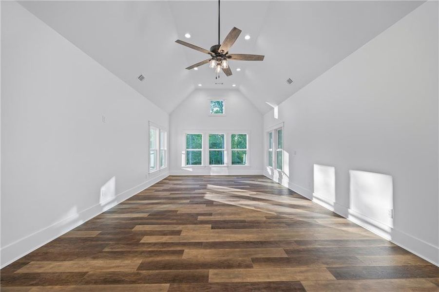 Spacious, unfurnished interior of a new home in , Flowery Branch (Image 96).