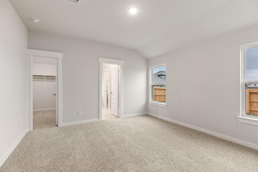 Spacious, unfurnished interior of a new home in Colony at Pinehurst, Pinehurst (Image 13).