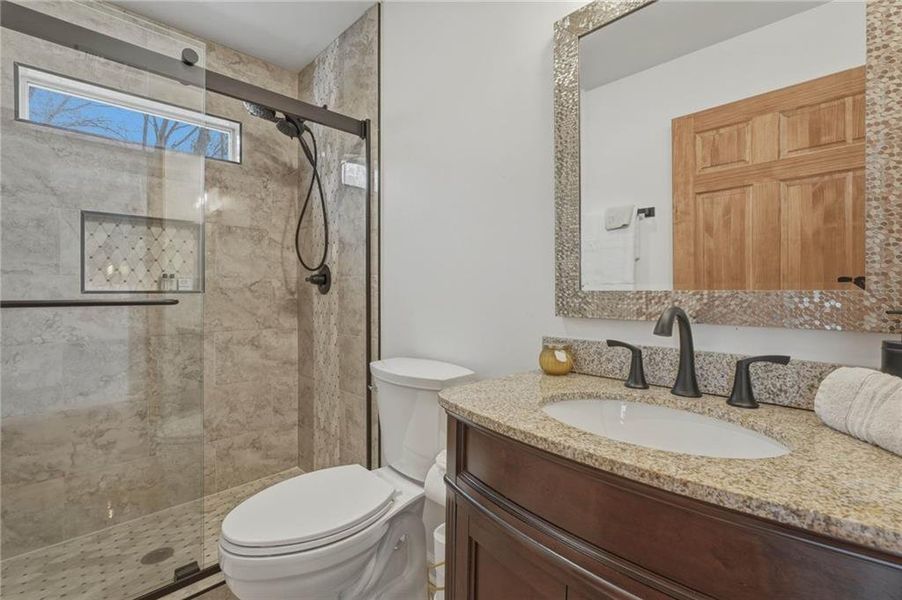 Furnished interior view inside a new home in , Gainesville (Image 20).