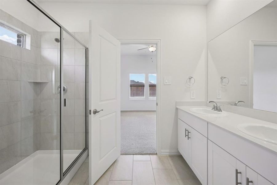 Furnished interior view inside a new home in Lakehaven - Signature Series, Farmersville (Image 15).