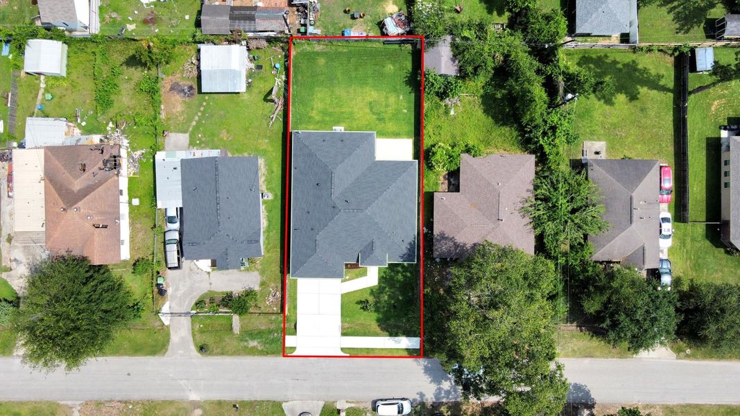 Image 38 of a home in . Image 38 of a home in .