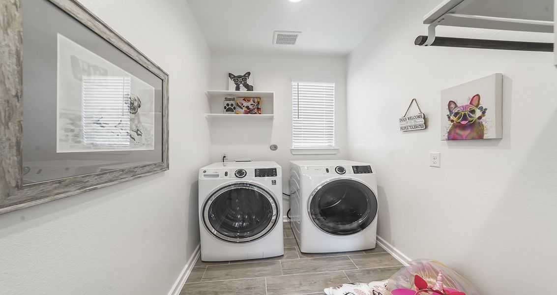 Furnished interior view inside a new home in Wood Leaf Reserve, Tomball (Image 26).