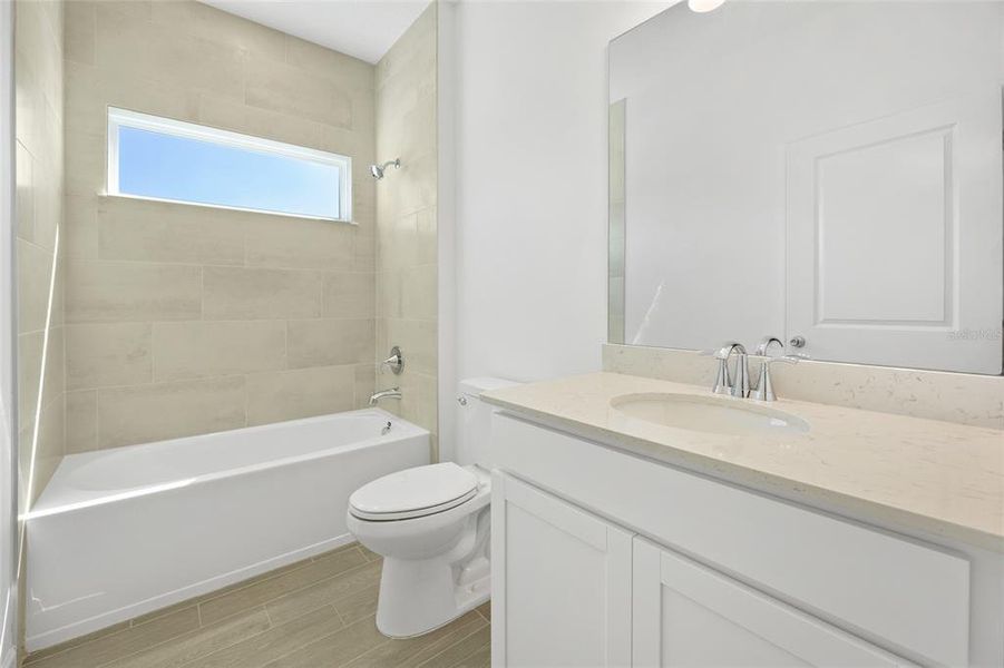 Furnished interior view inside a new home in , Dunnellon (Image 3).