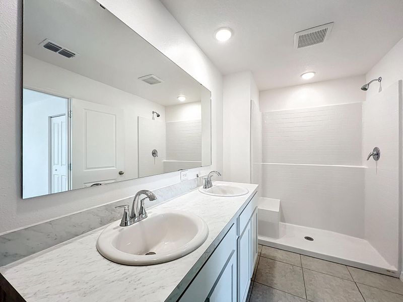 1390 Schumann Drive-59