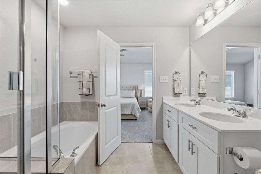 Furnished interior view inside a new home in Crosswinds, Kyle (Image 27).