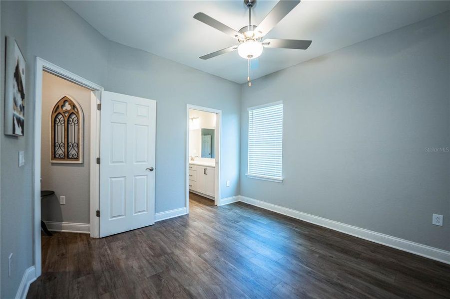 Spacious, unfurnished interior of a new home in , Lakeland (Image 49).