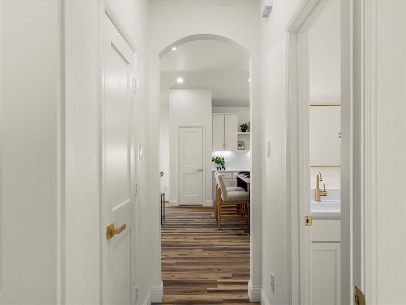 Spacious, unfurnished interior of a new home in , Fort Worth (Image 31).