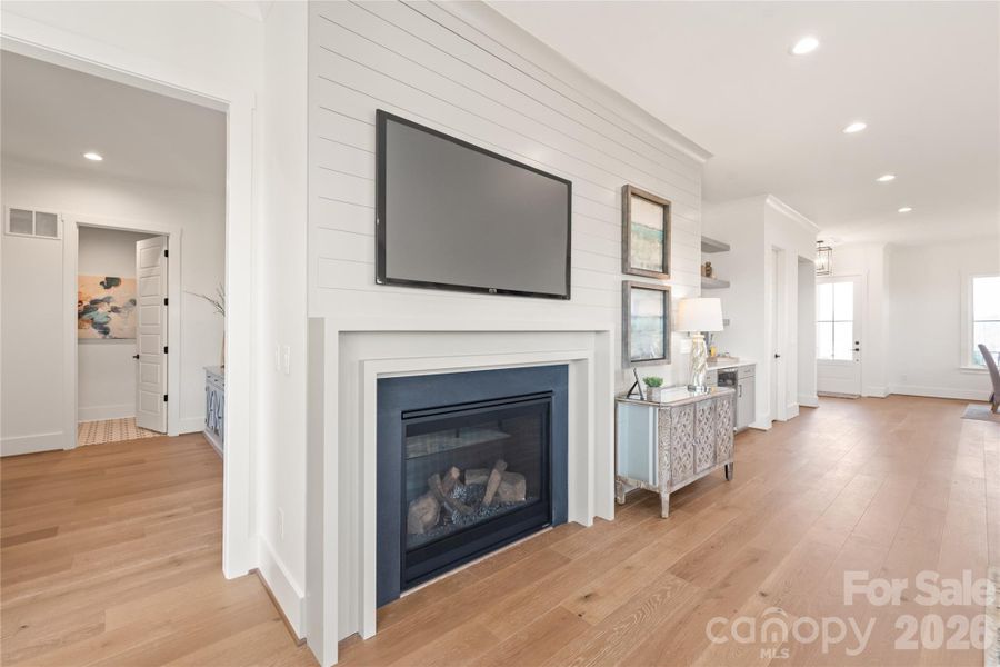 Furnished interior view inside a new home in , Davidson (Image 38).