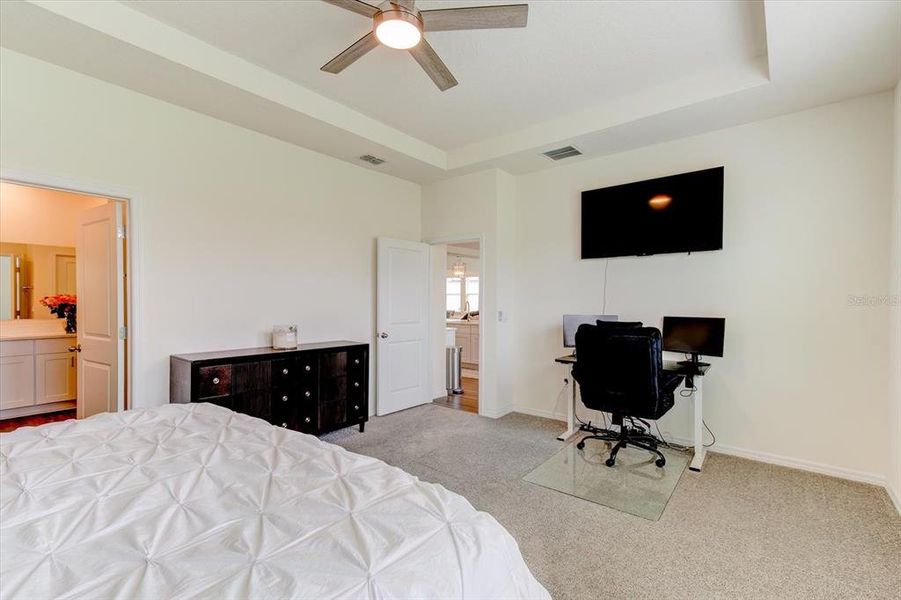 Furnished interior view inside a new home in Archers Mill, Ormond Beach (Image 67).