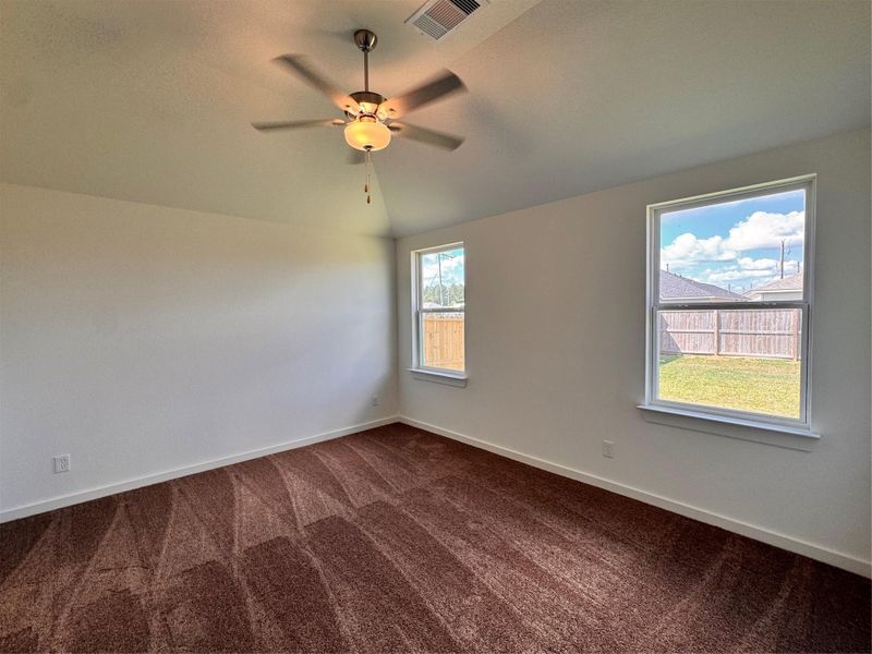 Spacious, unfurnished interior of a new home in Santa Fe, Cleveland (Image 13). Spacious, unfurnished interior of a new home in Santa Fe, Cleveland (Image 13).