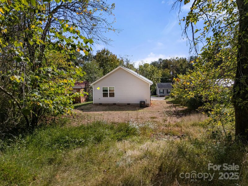 Image 18 of a home in .