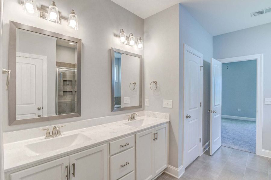 Representative furnished interior of a home built from the Rivermist by Caviness & Cates Communities in Maggie Way, Wendell (Image 234).
