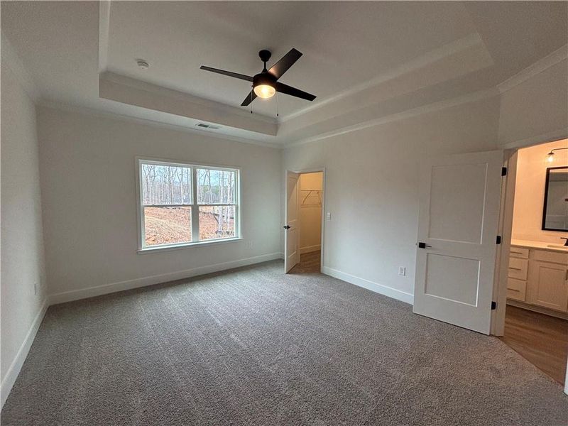 Spacious, unfurnished interior of a new home in Tuscany Hills, Douglasville (Image 14).