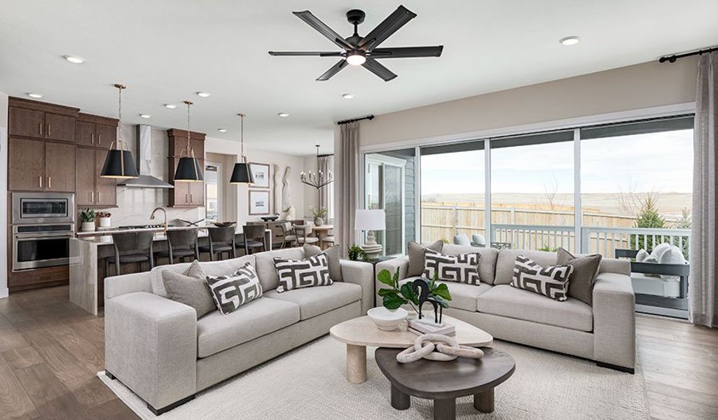 Darius-D786-LookingGlass Great Room