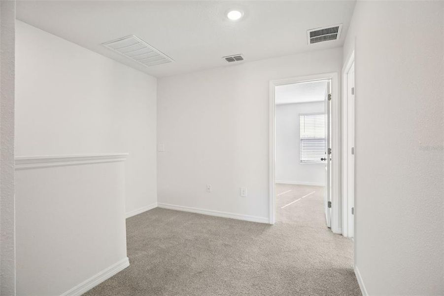 Spacious, unfurnished interior of a new home in , Lady Lake (Image 22).