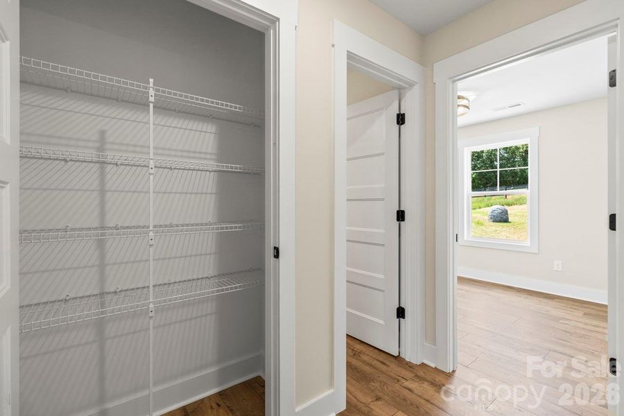 Spacious, unfurnished interior of a new home in , Lincolnton (Image 17).