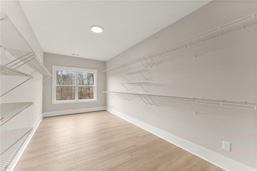 Spacious, unfurnished interior of a new home in , Clarkesville (Image 25).