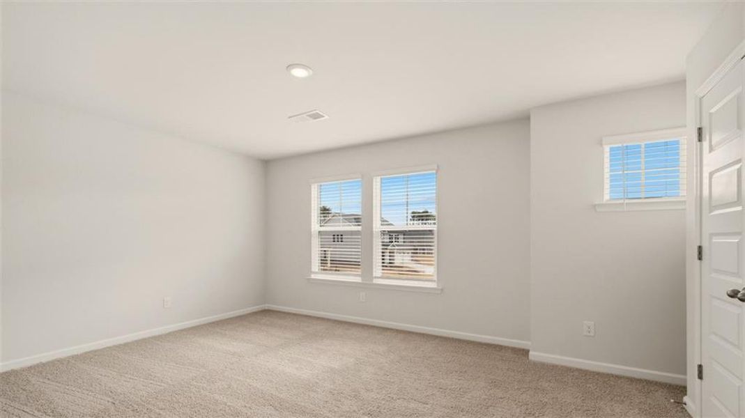 Spacious, unfurnished interior of a new home in The Gates at Pates Creek, Hampton (Image 27).