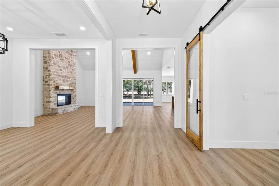 Spacious, unfurnished interior of a new home in , Dade City (Image 24). Spacious, unfurnished interior of a new home in , Dade City (Image 24).