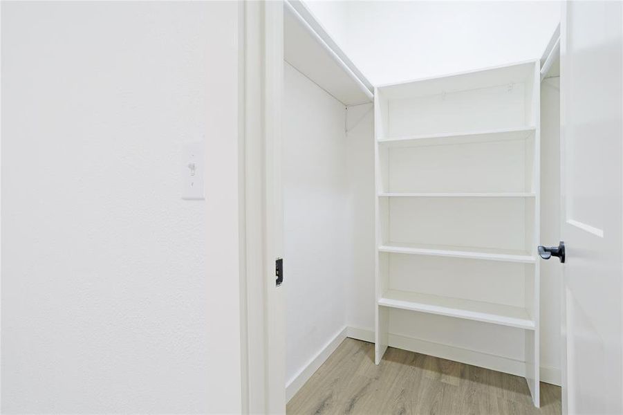 Spacious, unfurnished interior of a new home in , Van Alstyne (Image 14). Spacious, unfurnished interior of a new home in , Van Alstyne (Image 14).