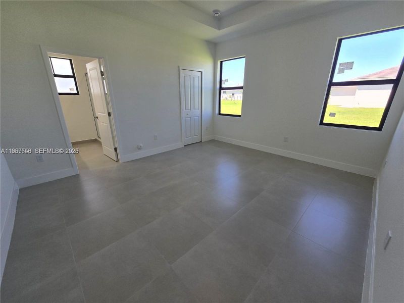 Spacious, unfurnished interior of a new home in , Homestead (Image 72).