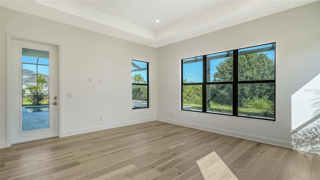 Spacious, unfurnished interior of a new home in , Venice (Image 20). Spacious, unfurnished interior of a new home in , Venice (Image 20).