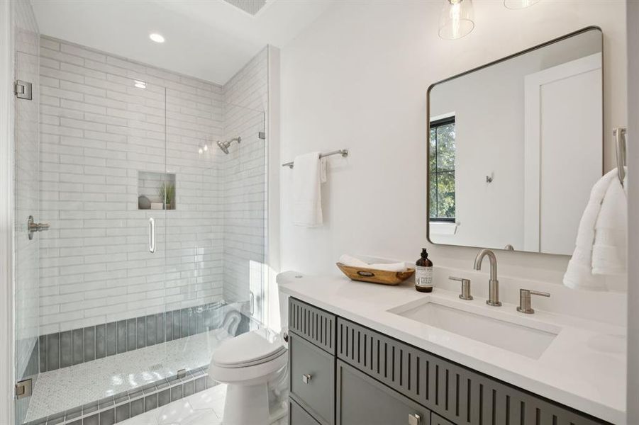 Furnished interior view inside a new home in , Dallas (Image 15).