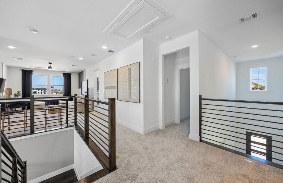 Representative furnished interior of a home built from the Ferris by Pulte Homes in Ryehill, Rosenberg (Image 19).