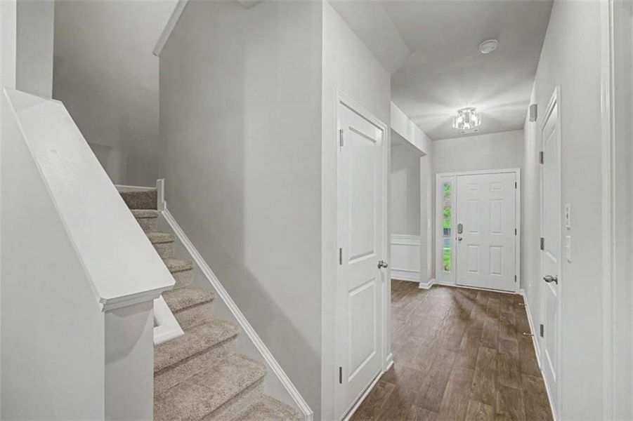 Spacious, unfurnished interior of a new home in The Reserve at Chapel Hill Phase II, Douglasville (Image 15).