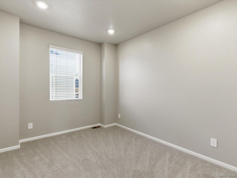 Spacious, unfurnished interior of a new home in , Commerce City (Image 18).