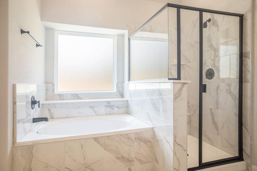 Furnished interior view inside a new home in Encino Estates, Dayton (Image 6).